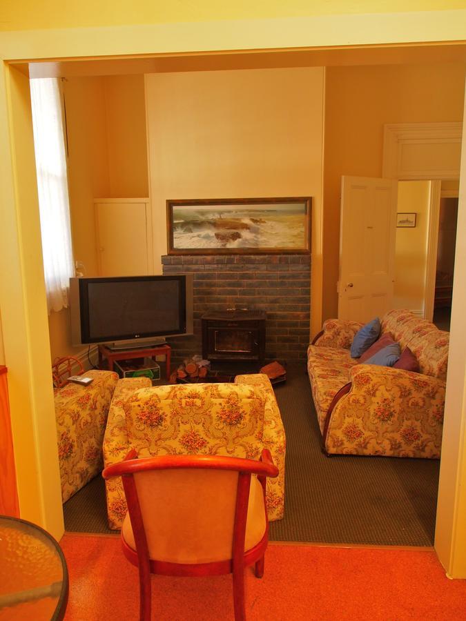Great Central Hotel Глен Инес Екстериор снимка