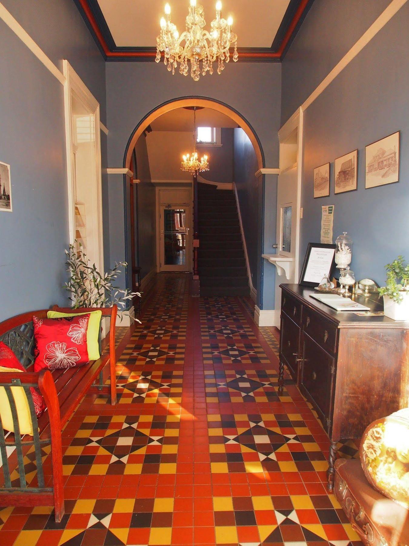 Great Central Hotel Глен Инес Екстериор снимка